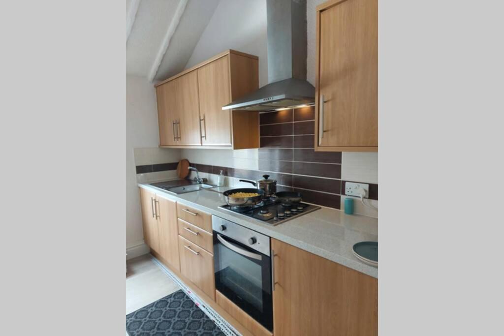 Lovely 2 Bedroomed Flat In The Centre Of Longton Longton  المظهر الخارجي الصورة
